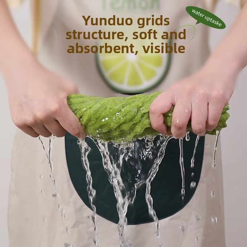 A set of 5 thickened microfiber cleaning cloths, highly absorbent and soft to the touch.