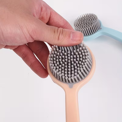 Durable PP long-handled cleaning brush - soft silicone bristles for efficient cleaning.