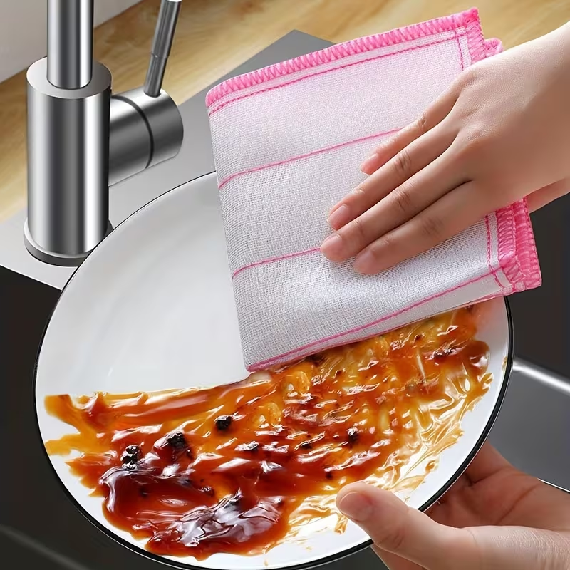 Extra absorbent, thickened dishcloth - reusable, suitable for both wet and dry use.
