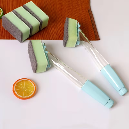 One handle comes with four replaceable foam heads