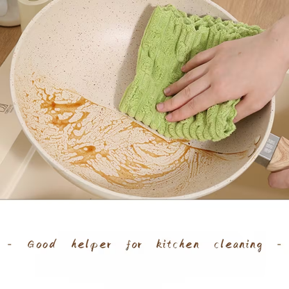 A set of 5 thickened microfiber cleaning cloths, highly absorbent and soft to the touch.